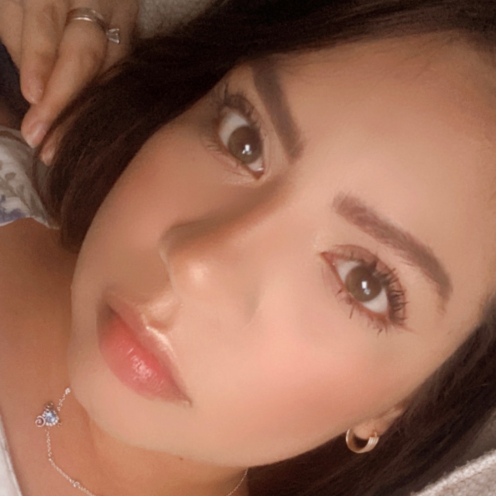 Meet your Posher, Kenia